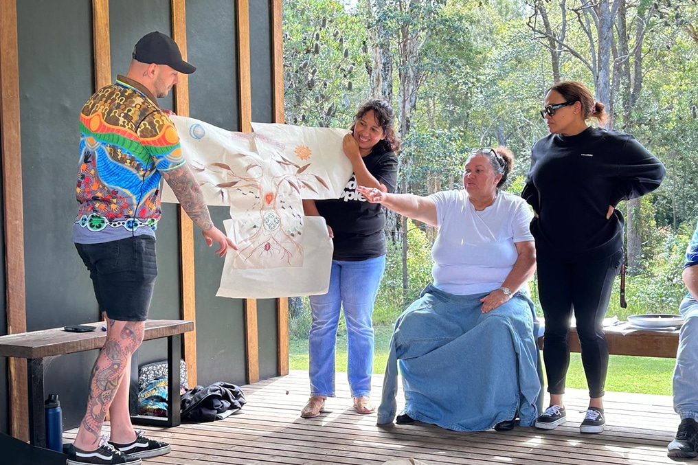 Learning the Macleay